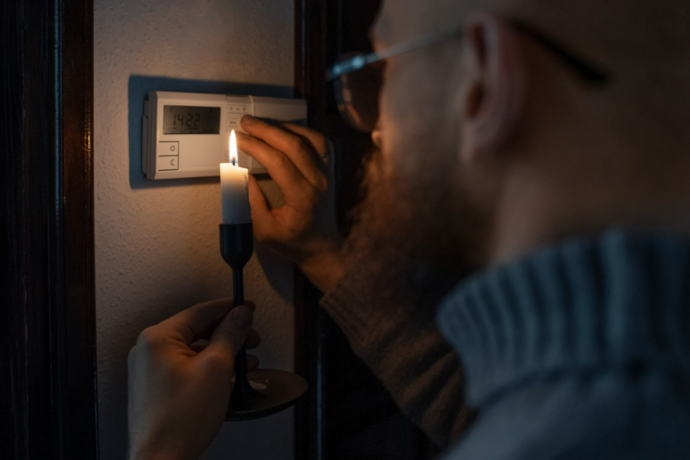 Stromausfällen im Büro vorbeugen: Diese Tipps helfen weiter 4 Stromausfall im digitalen Alltag